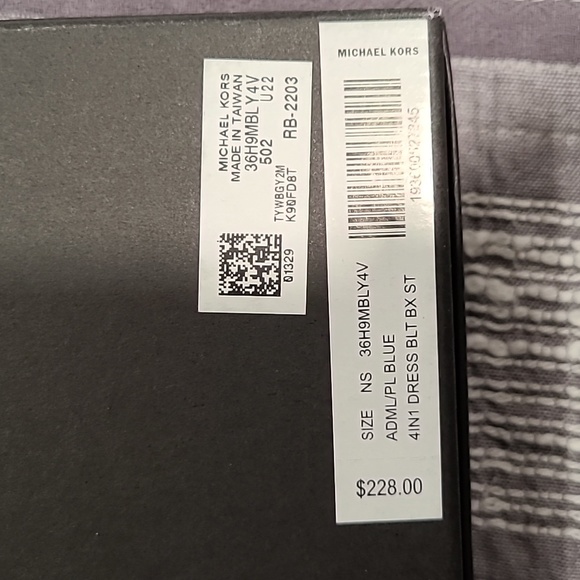 Michael kors 4 in 1 belt - Picture 5 of 5